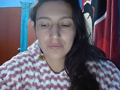 Snapshot of SarahFriendly chatting on July 11, 2026, 3:29 am SarahFriendly online show from July 11, 2026, 3:29 am