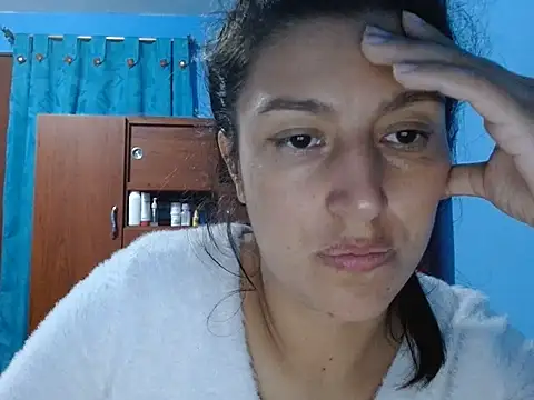 Snapshot of SarahFriendly chatting on July 2, 2026, 1:50 am SarahFriendly online show from July 2, 2026, 1:50 am