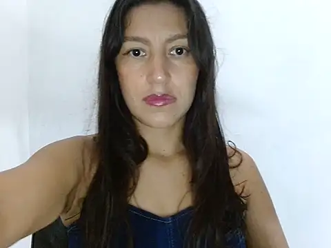 Snapshot of SarahFriendly chatting on July 29, 2026, 11:09 am SarahFriendly online show from July 29, 2026, 11:09 am