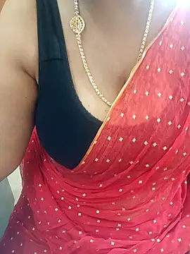 Snapshot of tami_lavanya chatting on October 29, 2025, 4:33 am tami lavanya online show from October 29, 2025, 4:33 am