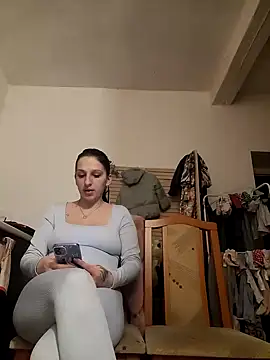 Jemina22 online show from February 14, 2026, 9:15 pm