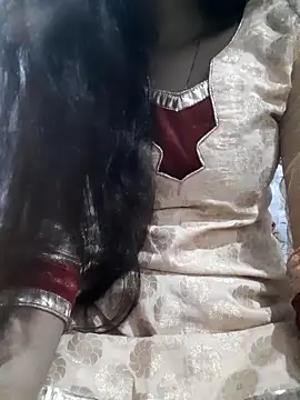 Aarti-kumri online show from April 18, 2026, 7:07 pm