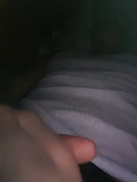 Fvrxxo19cm online show from October 15, 2025, 9:50 am