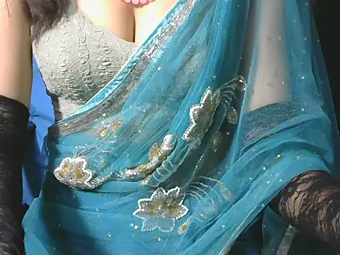 sheetal-sheetal95 online show from June 5, 2026, 5:40 pm