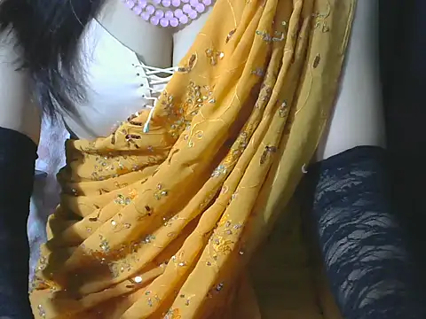 sheetal-sheetal95 online show from June 6, 2026, 5:51 pm
