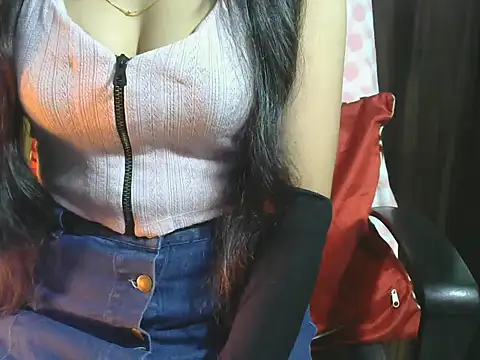 sheetal-sheetal95 online show from December 20, 2025, 4:21 pm