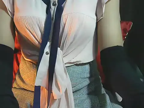 sheetal-sheetal95 online show from December 17, 2025, 5:29 pm