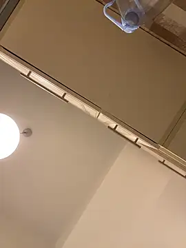 Lexi Storm online show from December 5, 2025, 5:28 am