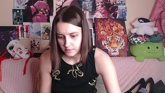 AliceChio online show from November 7, 2025, 4:39 am