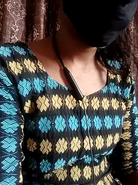 Snapshot of kavya-telugu84 chatting on April 28, 2026, 9:57 am kavya-telugu84 online show from April 28, 2026, 9:57 am