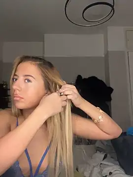 Aurorajadex online show from November 23, 2025, 3:11 pm