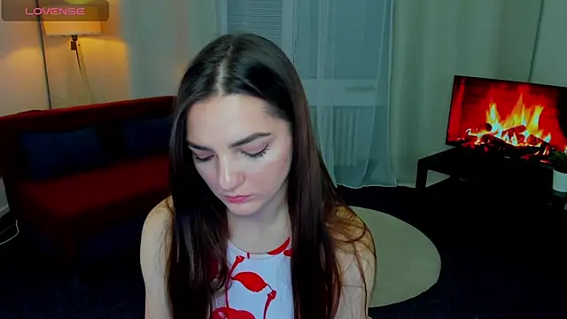 MyEllaLuvs online show from November 2, 2025, 9:20 pm