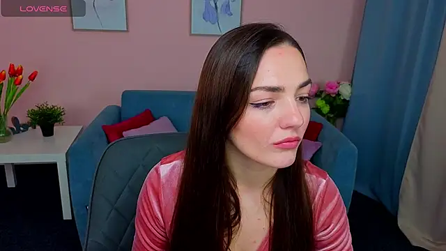 MyEllaLuvs online show from October 6, 2025, 8:20 pm