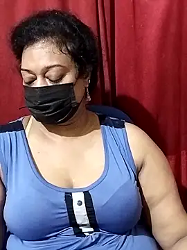 Snapshot of surekha-30 chatting on June 12, 2026, 6:27 pm surekha-30 online show from June 12, 2026, 6:27 pm