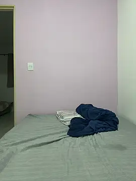 mermaidblue online show from March 25, 2026, 9:41 am