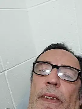 Snapshot of Txacas chatting on September 19, 2025, 12:14 am Txacas online show from September 19, 2025, 12:14 am