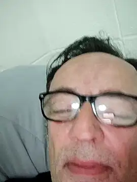 Snapshot of Txacas chatting on October 22, 2025, 1:05 am Txacas online show from October 22, 2025, 1:05 am