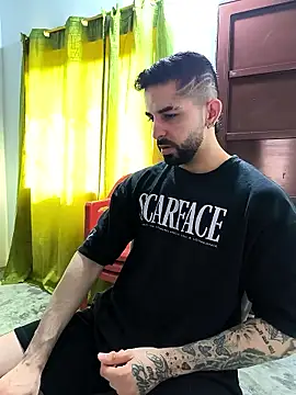 giannis090 online show from February 19, 2026, 8:39 pm