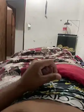 Kaua11225 online show from January 6, 2026, 3:10 am