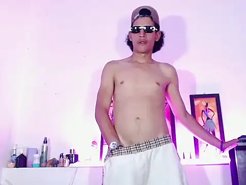 Snapshot of asakuraath chatting on November 22, 2025, 10:36 am asakuraath online show from November 22, 2025, 10:36 am