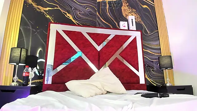 Snapshot of VanessaHard_as chatting on May 10, 2026, 8:33 pm VanessaHard as online show from May 10, 2026, 8:33 pm