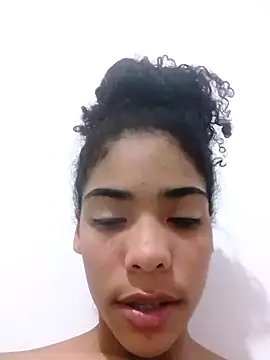 Snapshot of ZafiroAndFlynn chatting on February 16, 2026, 6:12 am ZafiroAndFlynn online show from February 16, 2026, 6:12 am