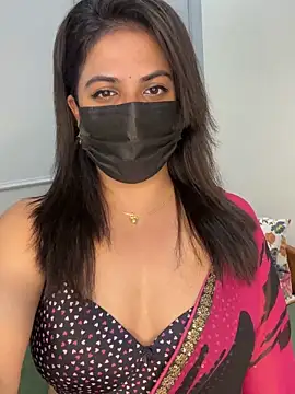 Snapshot of best_couple19 chatting on March 25, 2026, 6:51 pm best couple19 online show from March 25, 2026, 6:51 pm