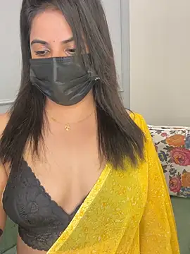 Snapshot of best_couple19 chatting on March 24, 2026, 7:36 pm best couple19 online show from March 24, 2026, 7:36 pm