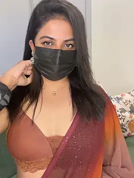 Snapshot of best_couple19 chatting on March 23, 2026, 7:47 pm best couple19 online show from March 23, 2026, 7:47 pm