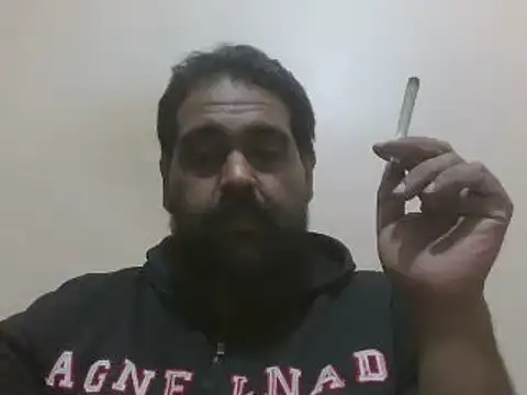 elpoop7305 online show from December 1, 2025, 5:36 pm