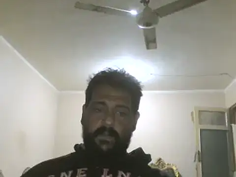 elpoop7305 online show from October 19, 2025, 11:29 pm