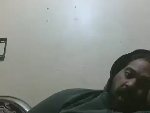 elpoop7305 online show from January 6, 2026, 9:52 pm