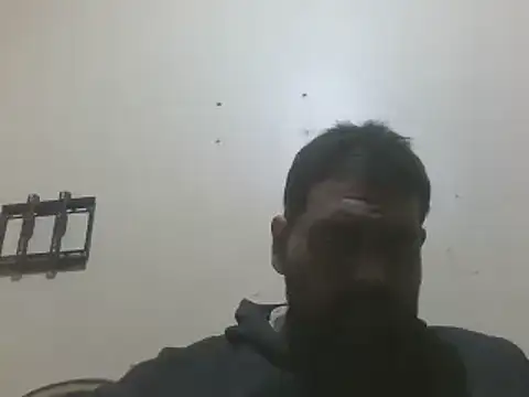 elpoop7305 online show from February 3, 2026, 10:48 pm