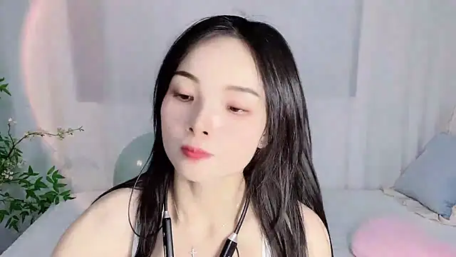 Snapshot of Tangbao-Baby chatting on October 2, 2025, 12:30 pm Tangbao-Baby online show from October 2, 2025, 12:30 pm