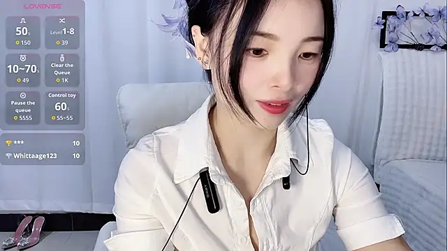 Snapshot of Tangbao-Baby chatting on February 8, 2026, 12:25 pm Tangbao-Baby online show from February 8, 2026, 12:25 pm