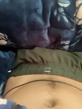 INTERNATIONAL0001 online show from November 20, 2025, 2:23 am