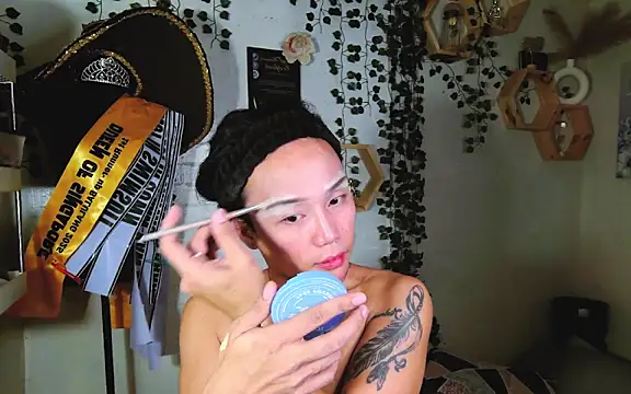 Snapshot of YourNikkieXxx chatting on September 9, 2025, 4:33 am YourNikkieXxx online show from September 9, 2025, 4:33 am