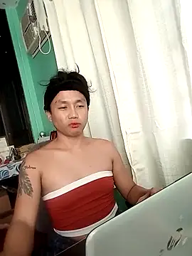 Snapshot of YourNikkieXxx chatting on November 18, 2025, 3:10 am YourNikkieXxx online show from November 18, 2025, 3:10 am