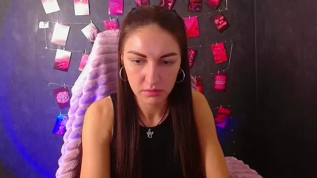 Aurora Loveu online show from December 14, 2025, 10:10 am