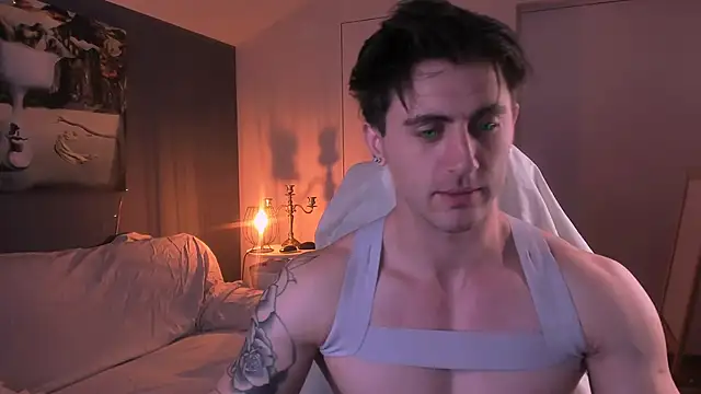 Oscar Miller  online show from September 22, 2025, 8:59 pm