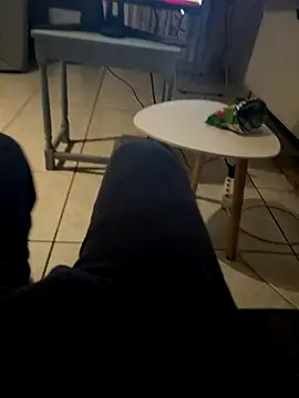 Snapshot of geilheit12 chatting on September 25, 2025, 7:31 pm geilheit12 online show from September 25, 2025, 7:31 pm