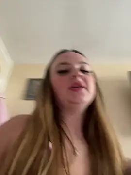 SexySashaxox online show from May 24, 2026, 10:59 am