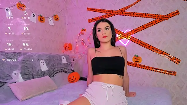 Sophia Spark online show from October 27, 2025, 8:37 am