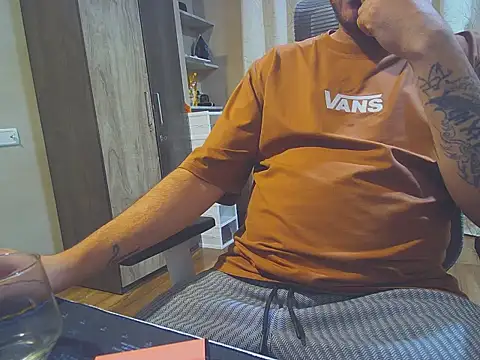 Snapshot of abcillian chatting on November 13, 2025, 8:13 pm abcillian online show from November 13, 2025, 8:13 pm