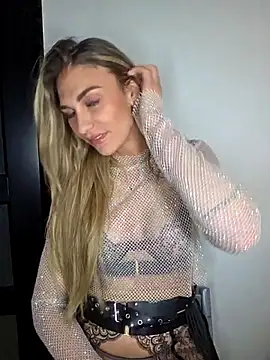 Snapshot of Melody1600 chatting on March 23, 2026, 8:08 pm Melody1600 online show from March 23, 2026, 8:08 pm