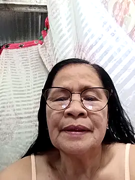 Snapshot of Sweet-Lita50 chatting on March 10, 2026, 5:44 am Sweet-Lita50 online show from March 10, 2026, 5:44 am