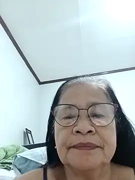 Snapshot of Sweet-Lita50 chatting on April 8, 2026, 11:28 pm Sweet-Lita50 online show from April 8, 2026, 11:28 pm