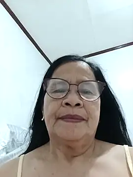 Snapshot of Sweet-Lita50 chatting on April 14, 2026, 10:31 am Sweet-Lita50 online show from April 14, 2026, 10:31 am