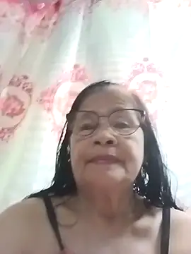 Snapshot of Sweet-Lita50 chatting on March 27, 2026, 5:38 am Sweet-Lita50 online show from March 27, 2026, 5:38 am