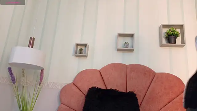 Conejita 420 online show from September 12, 2025, 8:41 pm